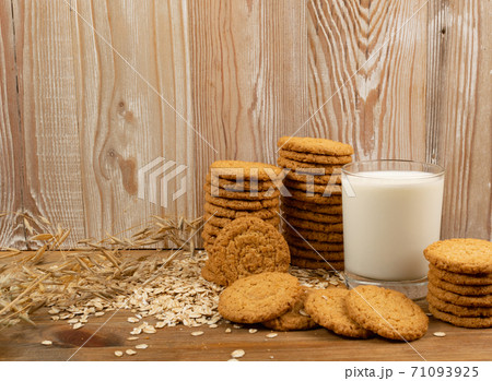 Thin Oatmeal Cookies, Healthy Cereal Crackers with Chocolate 71093925