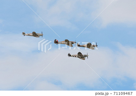 バトルオブブリテン編隊飛行 バトルオブブリテン編隊飛行 71109467