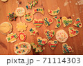 クリスマスのクッキー 71114303