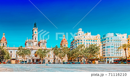 Modernism Plaza of the City Hall of Valencia, Town hall Square. Modernism Plaza of the City Hall of Valencia, Town hall Square. 71116210