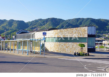 兵庫県淡路島　東浦バスターミナル 71120277