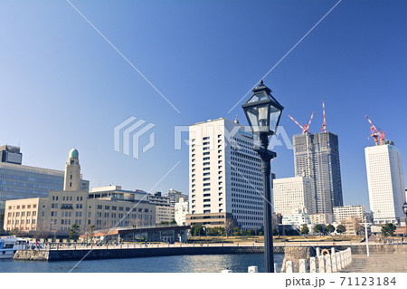 横浜 71123184
