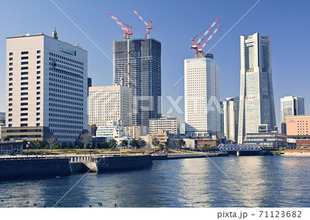 横浜 横浜 71123682