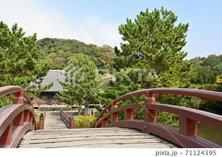 横浜・金沢　称名寺 71124395