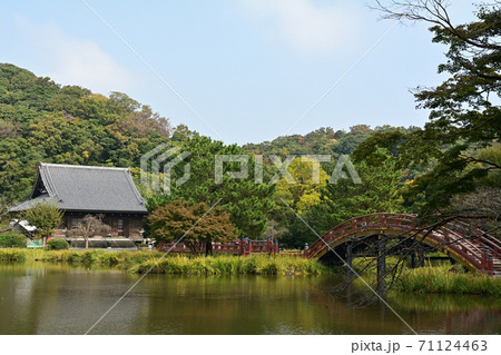 横浜・金沢　称名寺 71124463