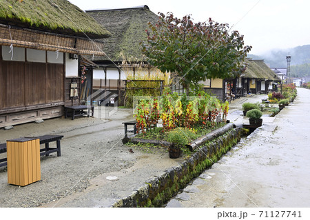 雨の大内宿(早朝) 雨の大内宿(早朝) 71127741