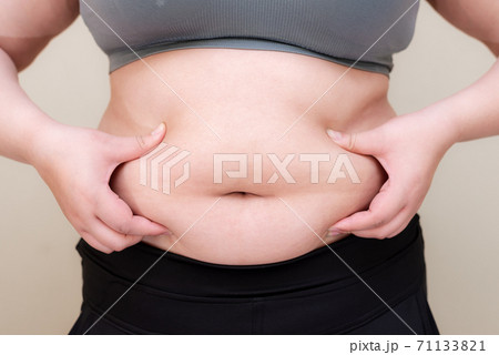 Fat woman., Shape up healthy stomach muscle Fat woman., Shape up healthy stomach muscle 71133821