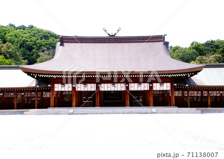 橿原神宮 内拝殿 ( 奈良県 橿原市 )2018年8月 橿原神宮 内拝殿 ( 奈良県 橿原市 )2018年8月 71138007