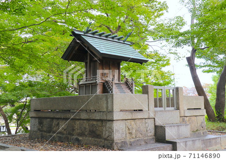 清洲古城跡公園　信長を祠る小社 71146890
