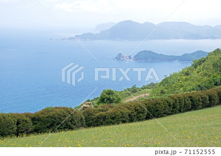長門千畳敷から眺めた海岸の景色 長門千畳敷から眺めた海岸の景色 71152555
