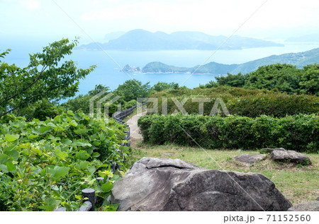 長門千畳敷から眺めた海岸の景色 長門千畳敷から眺めた海岸の景色 71152560