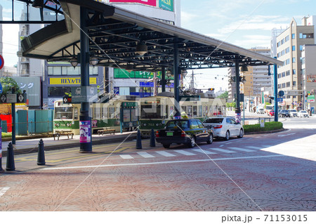 横川電車乗り場のホームの景色 71153015
