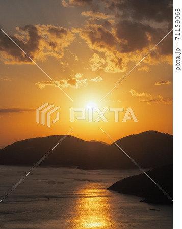 万葉の岬から見る夕景 万葉の岬から見る夕景 71159063