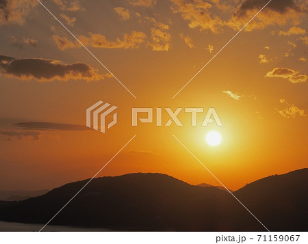 万葉の岬から見る夕景 71159067