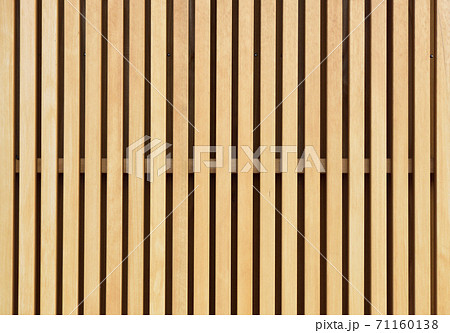 木製面格子の背景素材の写真素材 木製面格子の背景素材の写真素材