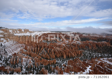 冬のブライスキャニオン 冬のブライスキャニオン 71162061
