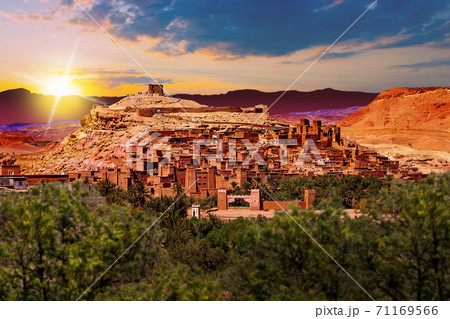 Scenic landscapes of morocco. Village of Ouarzazate 71169566