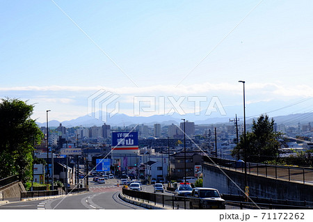 国道16号稲荷坂から見た八王子市内 71172262