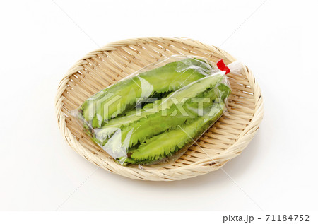 シカクマメ(ウリズンマメ)袋入り シカクマメ(ウリズンマメ)袋入り 71184752