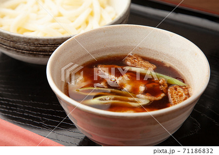 つけ汁うどん つけ汁うどん 71186832