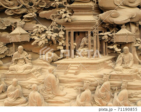 柴又帝釈天の彫刻ギャラリー 71190855