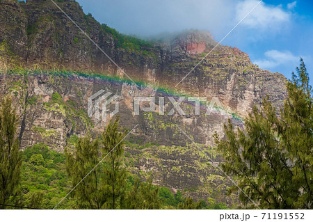 Colorful rainbow and Le Morn brabant mountain in Mauritius 71191552