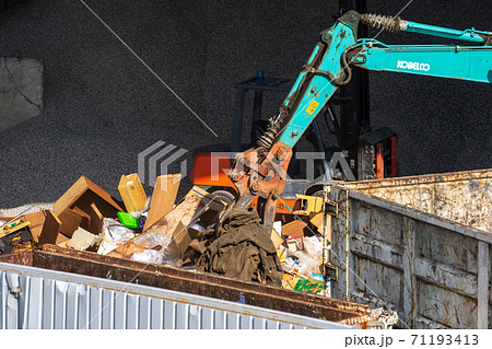 ゴミ処理施設 71193413