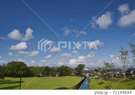 【町田市】鶴間公園の運動広場 71194694