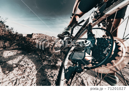 Mountain bike.Sport and healthy life 71201027