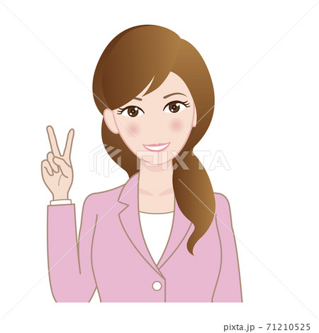 女性社員-ピースサイン 71210525
