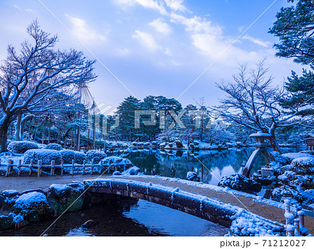 雪の兼六園 雪の兼六園 71212027