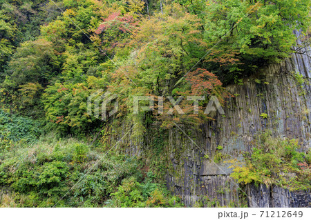 田代の七ツ釜　紅葉 71212649