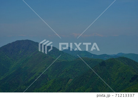 三ツ峠山からの御坂黒岳と白根三山 三ツ峠山からの御坂黒岳と白根三山 71213337
