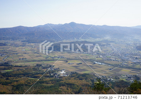 遠野の秋 高清水展望台からの風景 遠野の秋 高清水展望台からの風景 71213746