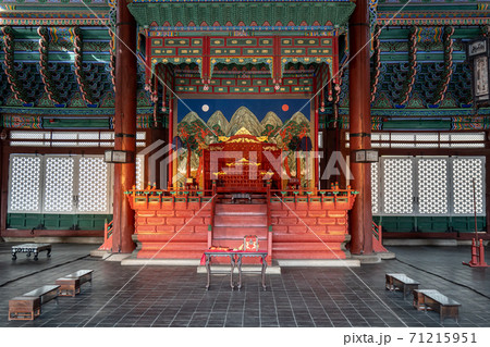 Gyeongbokgung throne hall 71215951