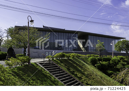 尾道市立美術館　広島県尾道市 71224425