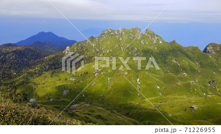 宮ノ浦岳山頂から望む絶景 71226955