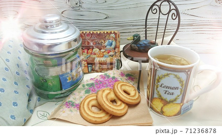 ティータイム 71236878