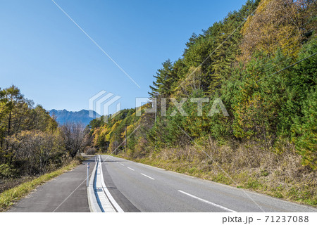 長野県　開田高原　御嶽山 71237088