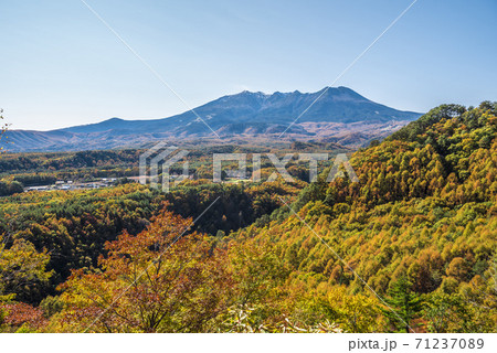 長野県　開田高原　御嶽山　九蔵峠 71237089