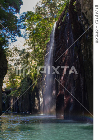高千穂峡の滝 71239728
