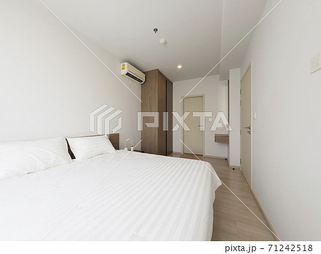 タイ・バンコク コンドミニアム ベッドルーム 寝室 a bedroom 71242518