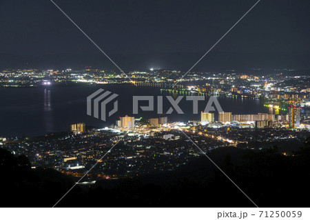 京都 比叡山から望む琵琶湖 夜景大津市 2020年10月 京都 比叡山から望む琵琶湖 夜景大津市 2020年10月 71250059