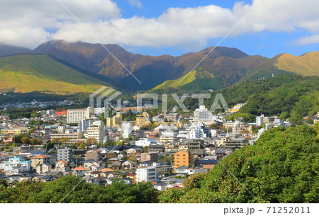 【大分県】湯けむりの別府温泉（鉄輪温泉） 71252011