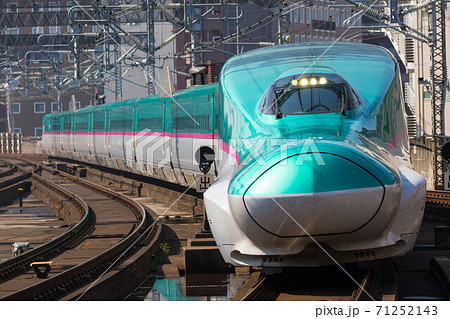 東北新幹線_E5系 71252143