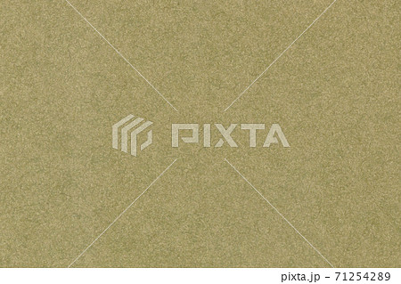 ざらざらナチュラルなオリーブ色の紙テクスチャ 71254289