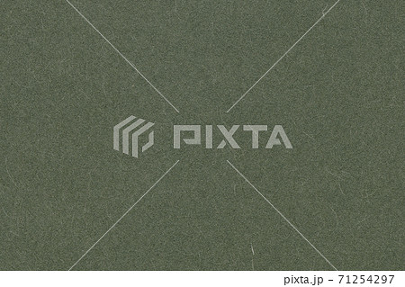 ざらざらナチュラルなオリーブ色の紙テクスチャ 71254297