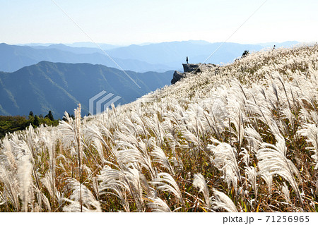 生石高原の火上げ岩 生石高原の火上げ岩 71256965