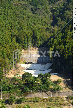 砂防ダム 2(縦) 砂防ダム 2(縦) 71260762