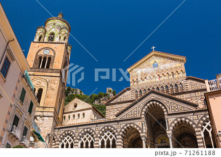 イタリア　アマルフィの大聖堂 71261188